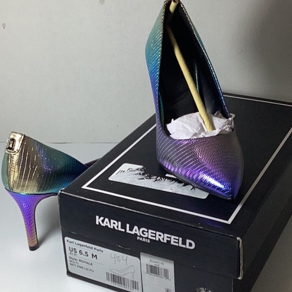 Royale Pointed Toe Pump (Women)
KARL LAGERFELD PARIS - Picture 8 of 11